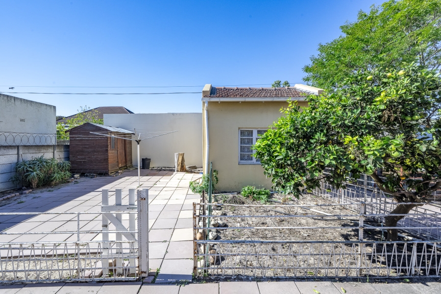 4 Bedroom Property for Sale in Kempenville Western Cape